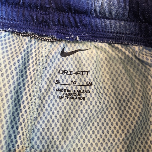 New Nike Dri-FIT Kids XL Blue Green Basketball Short Loose Fit Youth Athletic - Picture 3 of 10